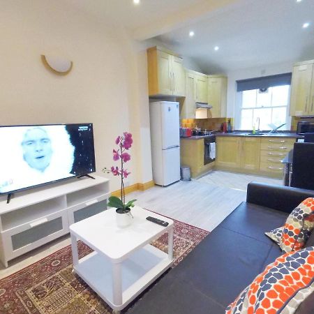 Flat 2, 6 Tauton Mews In Marylebone Apartamento Londres Exterior foto